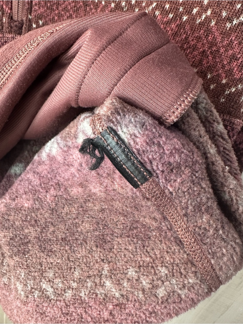 The North Face Women's Maroon Patterned Half-Zip Hoodie Fleece Sweater - Picture 9 of 10